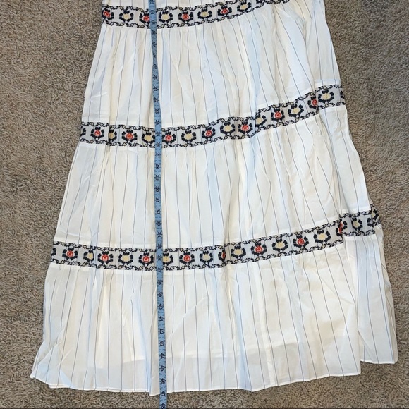 Madewell Embroidered Keyhole Tiered Midi Dress in Stripe Size Medium - Picture 8 of 12